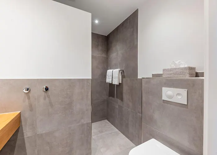 Doppelzimmer Mit Terrasse Πανσιόν 3*