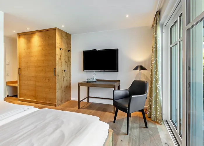 Doppelzimmer Mit Terrasse Πανσιόν 3*